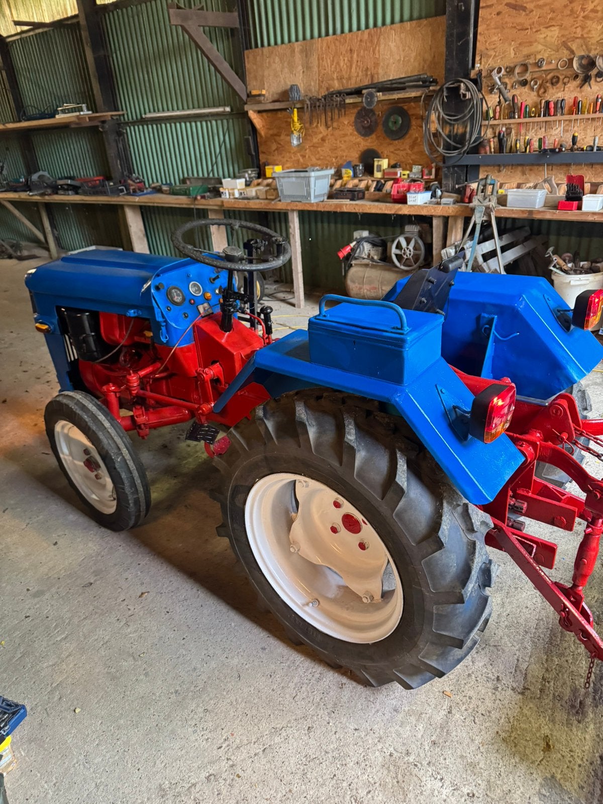 Minitractor lombardini, Enlèvement