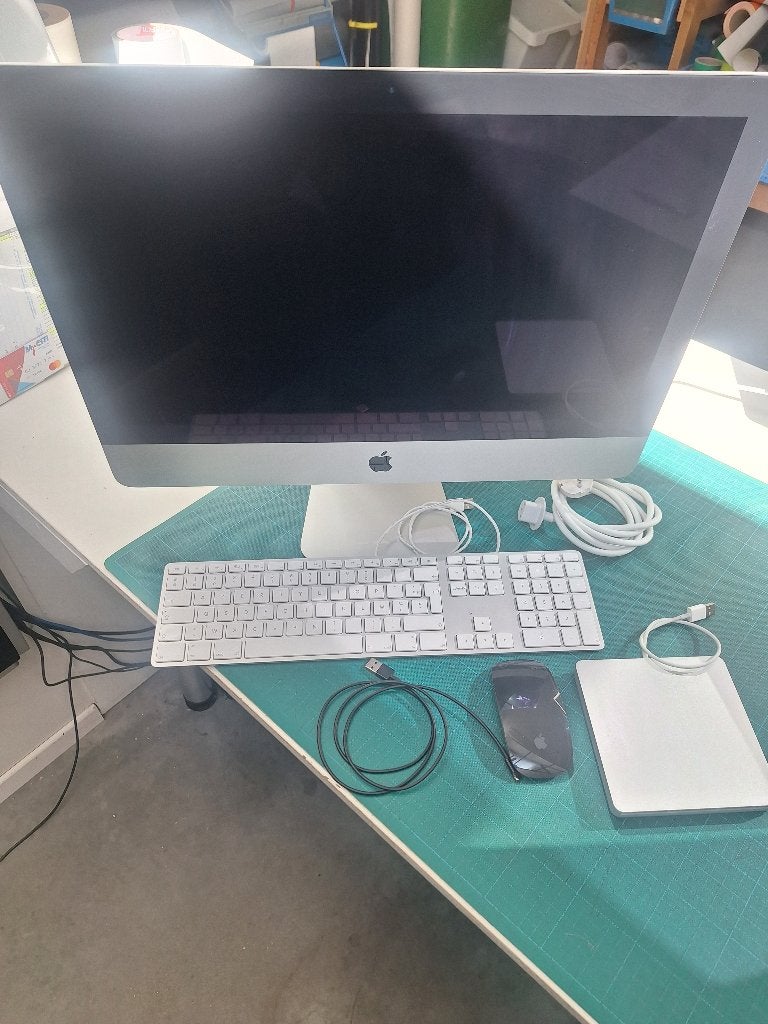 Apple Imac 21" - 16Gb Ram, 1 TB HD, Computers en Software, Apple Desktops, Ophalen, Gebruikt, 2 tot 3 Ghz, SSD