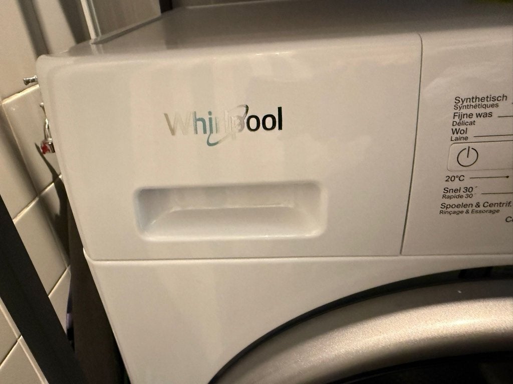 Wasmachine, Elektronische apparatuur, Ophalen, Zo goed als nieuw, Voorlader, 1200 tot 1600 toeren