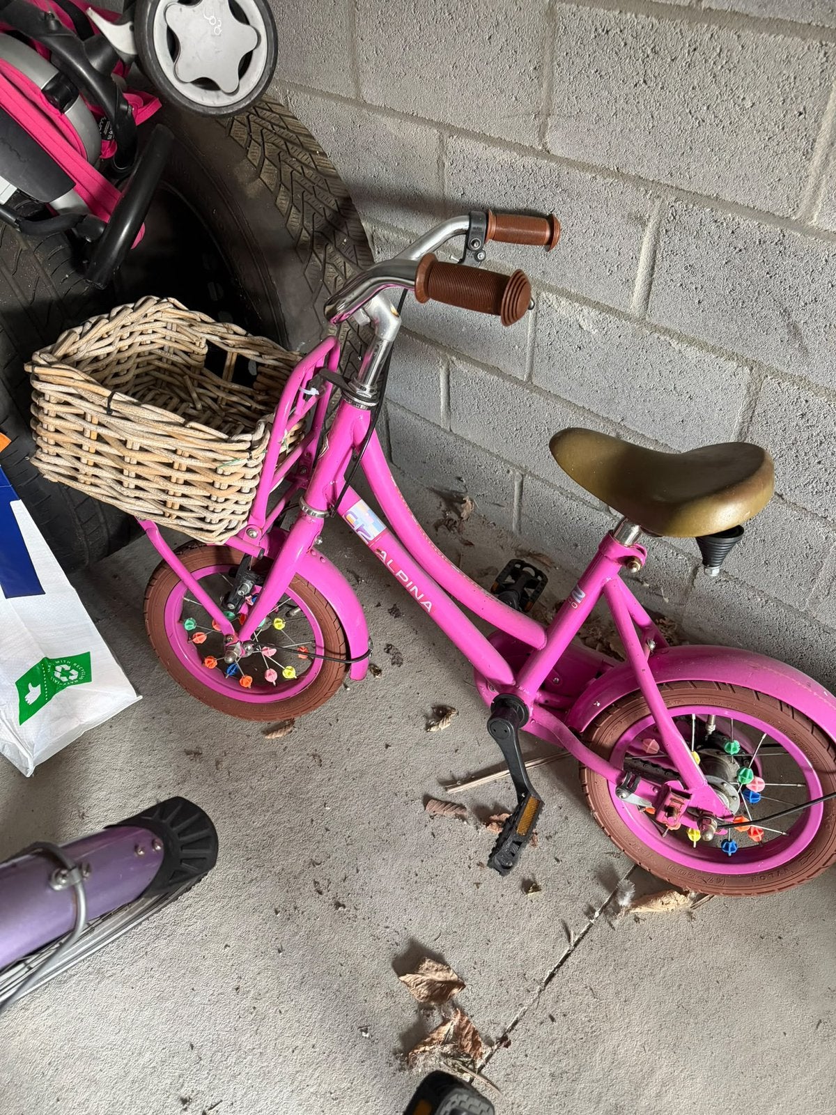 Meisjes fiets van Alpina, Ophalen, Gebruikt, Minder dan 16 inch
