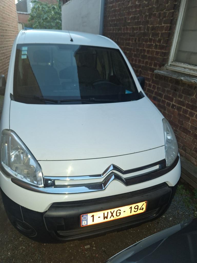 Citroën berlingo 2013 16hdi diesel 319000km, Particulier, Diesel, Achat, Citroën
