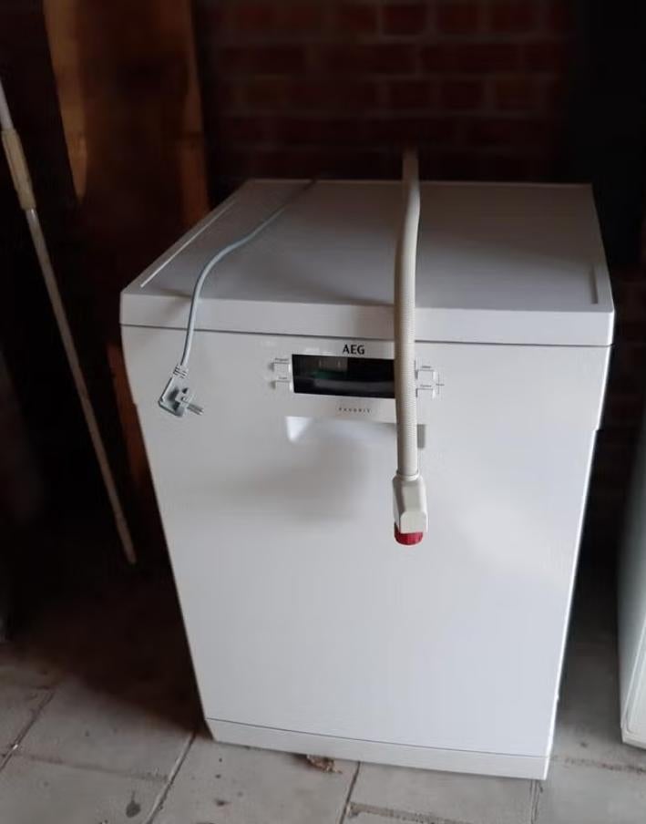 AEG FFB62620PW, Comme neuf, Enlèvement, 10 à 14 litres, 45 à 60 cm
