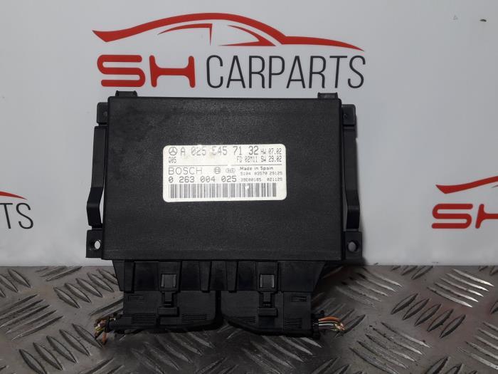 Module PDC d'un Mercedes E-Klasse, 3 mois de garantie, Utilisé, -, -