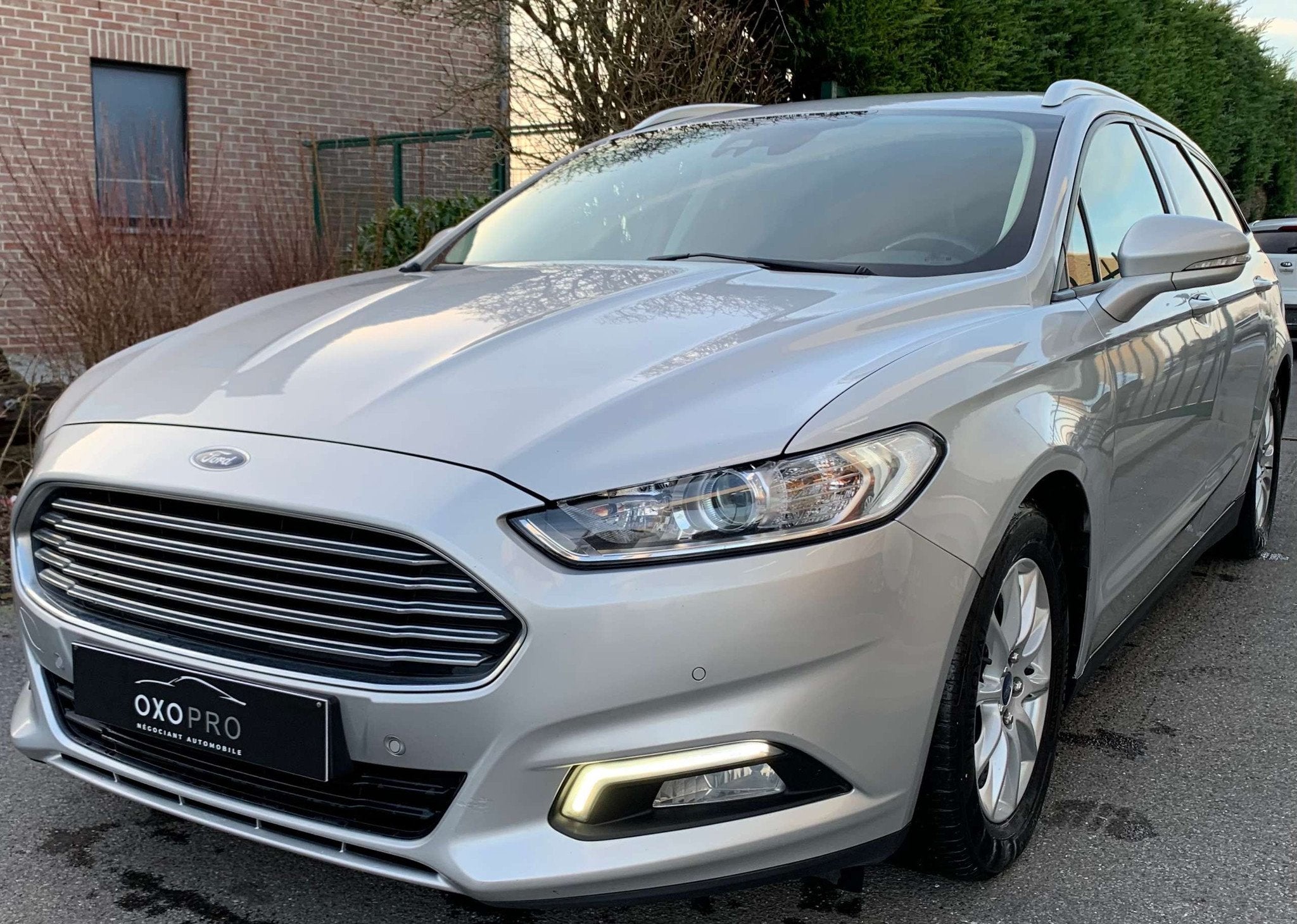 Ford Mondeo 1.5 TDCI / Gps / Clim Auto / CarPlay / Cruise /, Argent ou Gris, Achat, Euro 6, Entreprise