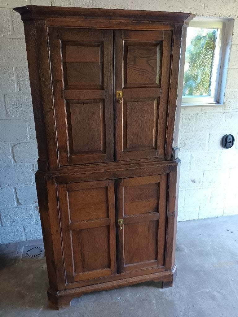 Armoire d'angle ancienne, Enlèvement