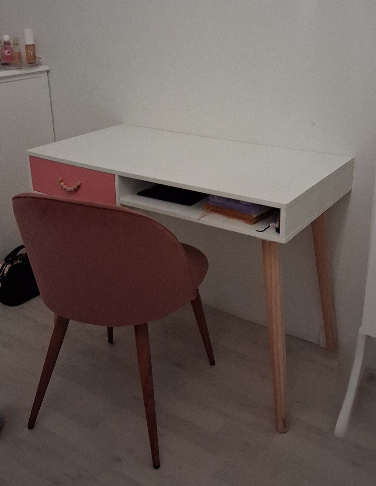 Bureau met stoel H70 B50 L100, Ophalen