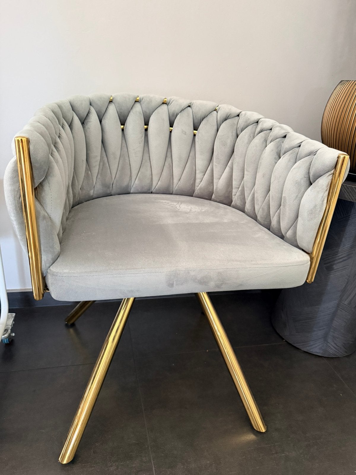 À VENDRE | Chaise pivotante de luxe — velours gris et doré, Enlèvement, Comme neuf