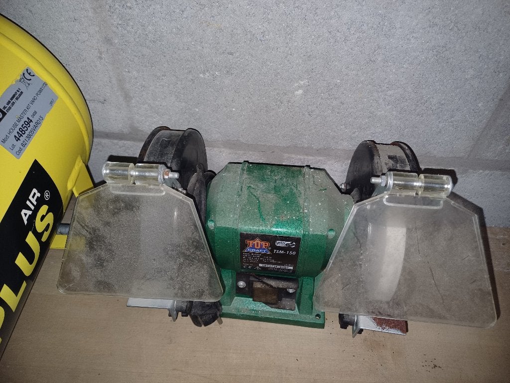 slijpsteen, Ophalen, Zo goed als nieuw, Minder dan 700 watt, Werkbankslijpmachine