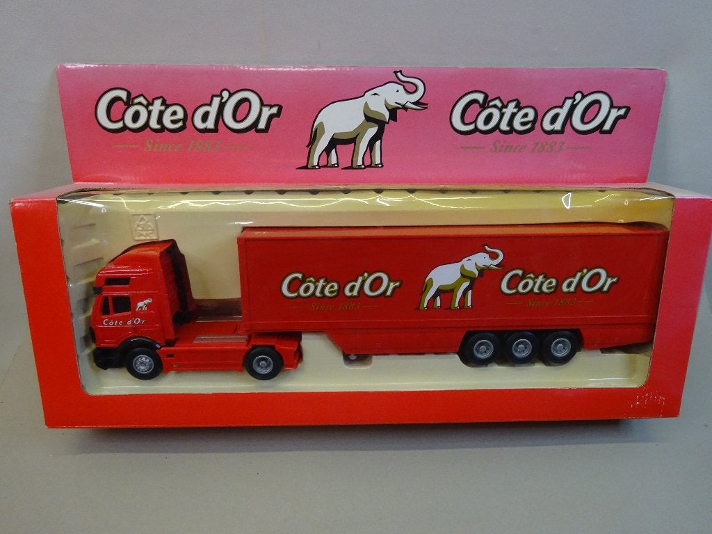 Grote Cote D'or reclamevrachtwagen,jaren '90., Ophalen of Verzenden, Zo goed als nieuw, Auto's