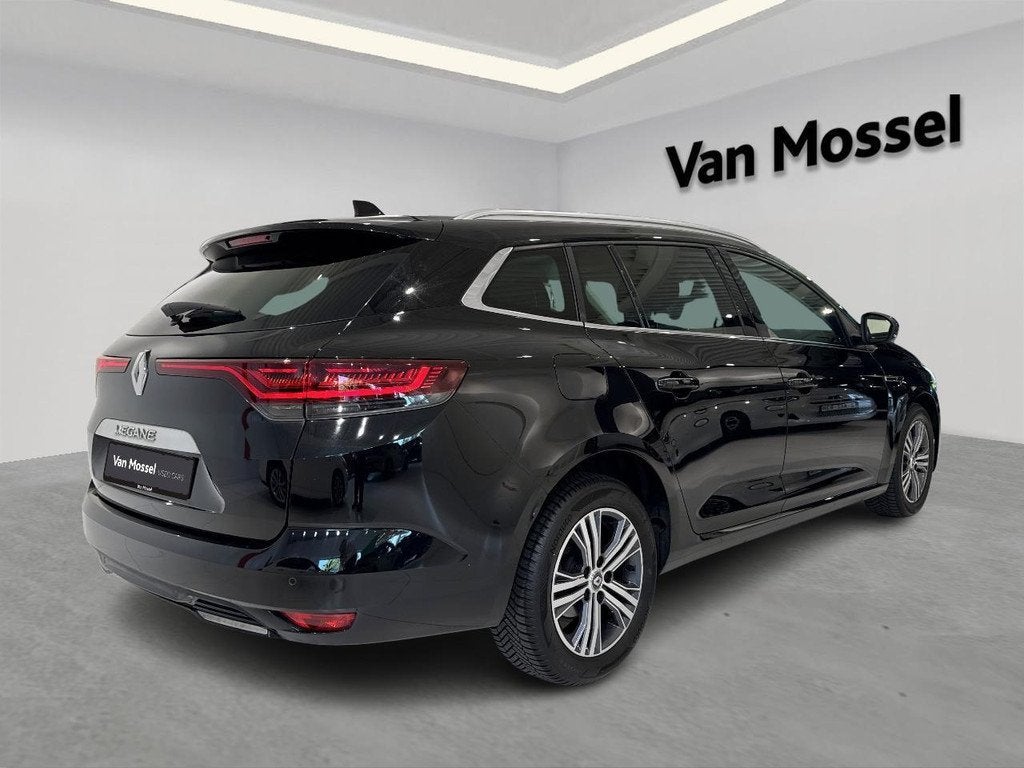 Renault Mégane Grandtour TCe 140 EDC GPF Intens, Auto's, Renault, Stof, Gebruikt, 4 cilinders, Zwart