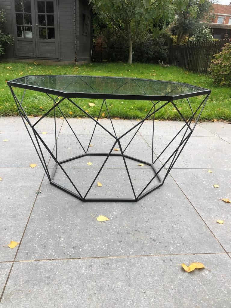 Salon tafel, Enlèvement ou Envoi