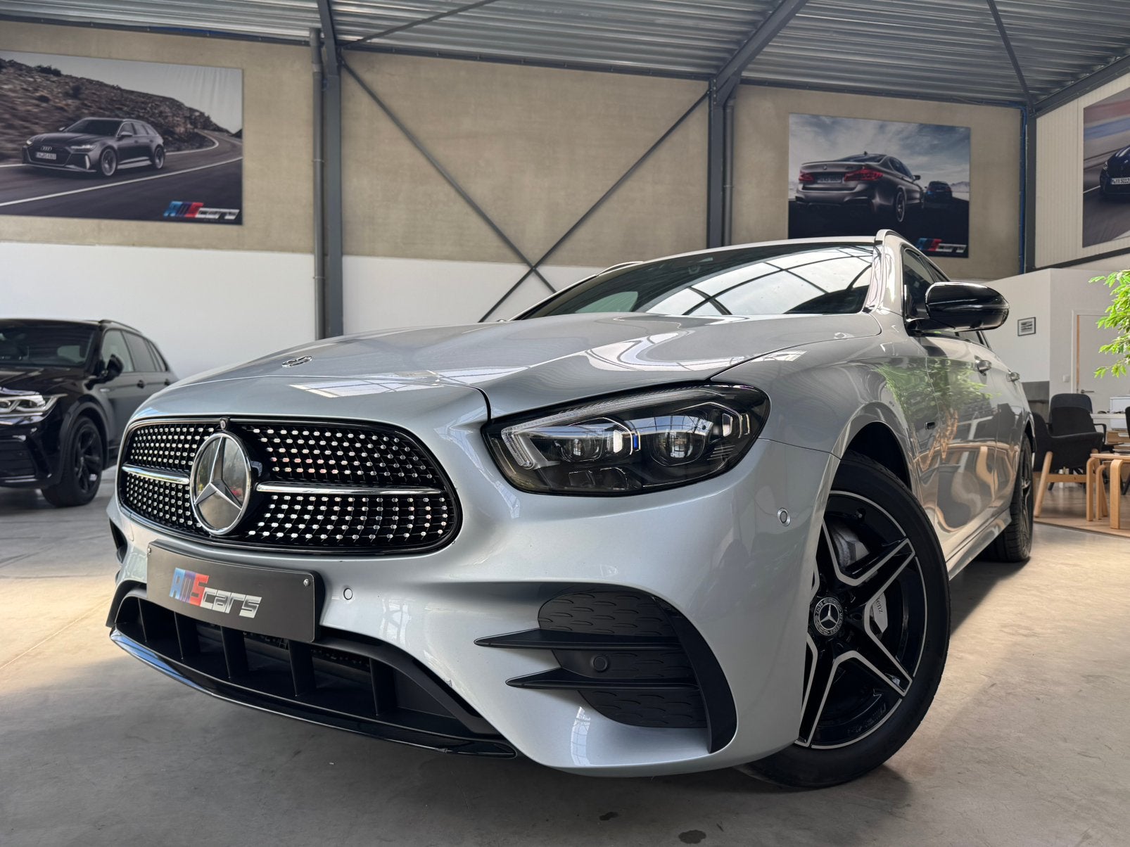 Mercedes E300de AMG-Line | 11/2020 | 63.000 km, Autos, Mercedes-Benz, Cuir, Argent ou Gris, Achat, Euro 6
