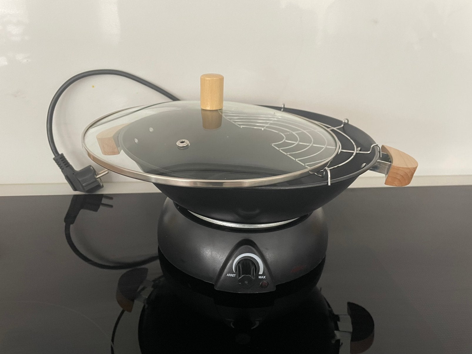 Nouveau Wok électrique Pan Camping Wok, Enlèvement ou Envoi, Comme neuf, Wok