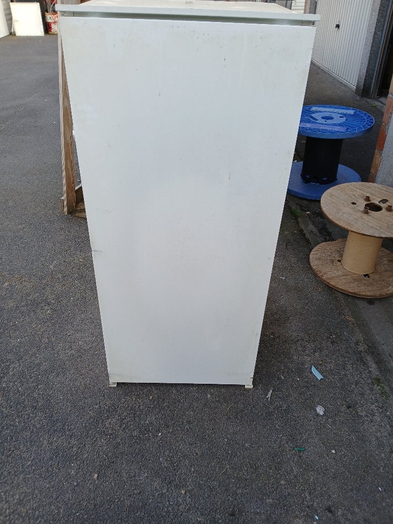 Frigo AEG, 120 à 140 cm, Sans bac à congélation, Enlèvement, Utilisé