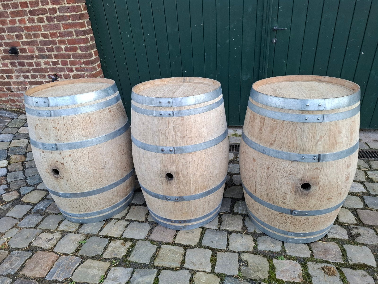 Les fûts à vin en chêne de 225 l à 450 l peuvent être utilis, Bricolage & Construction, Bois & Planches, Enlèvement, Chêne