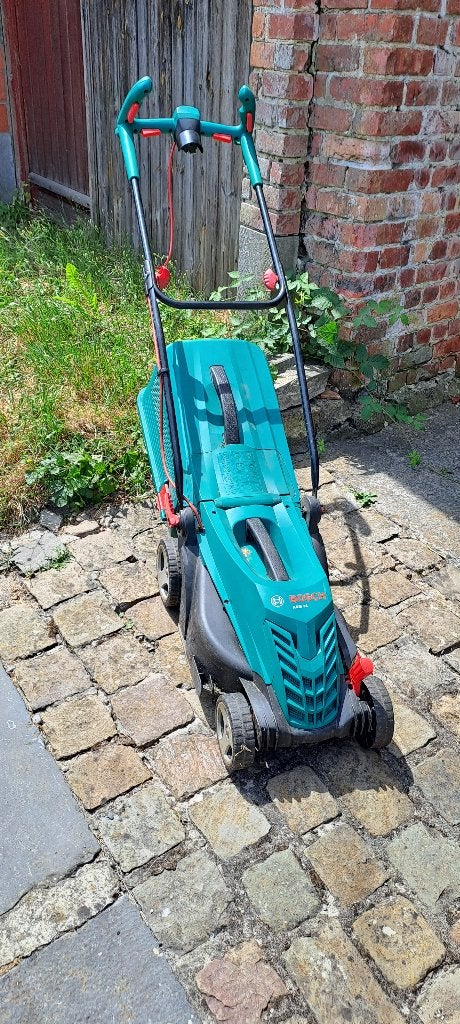 Tondeuse pour pièces, Jardin & Terrasse, Tondeuses à gazon, Démarrage électrique, 30 à 39 cm, Enlèvement, Utilisé