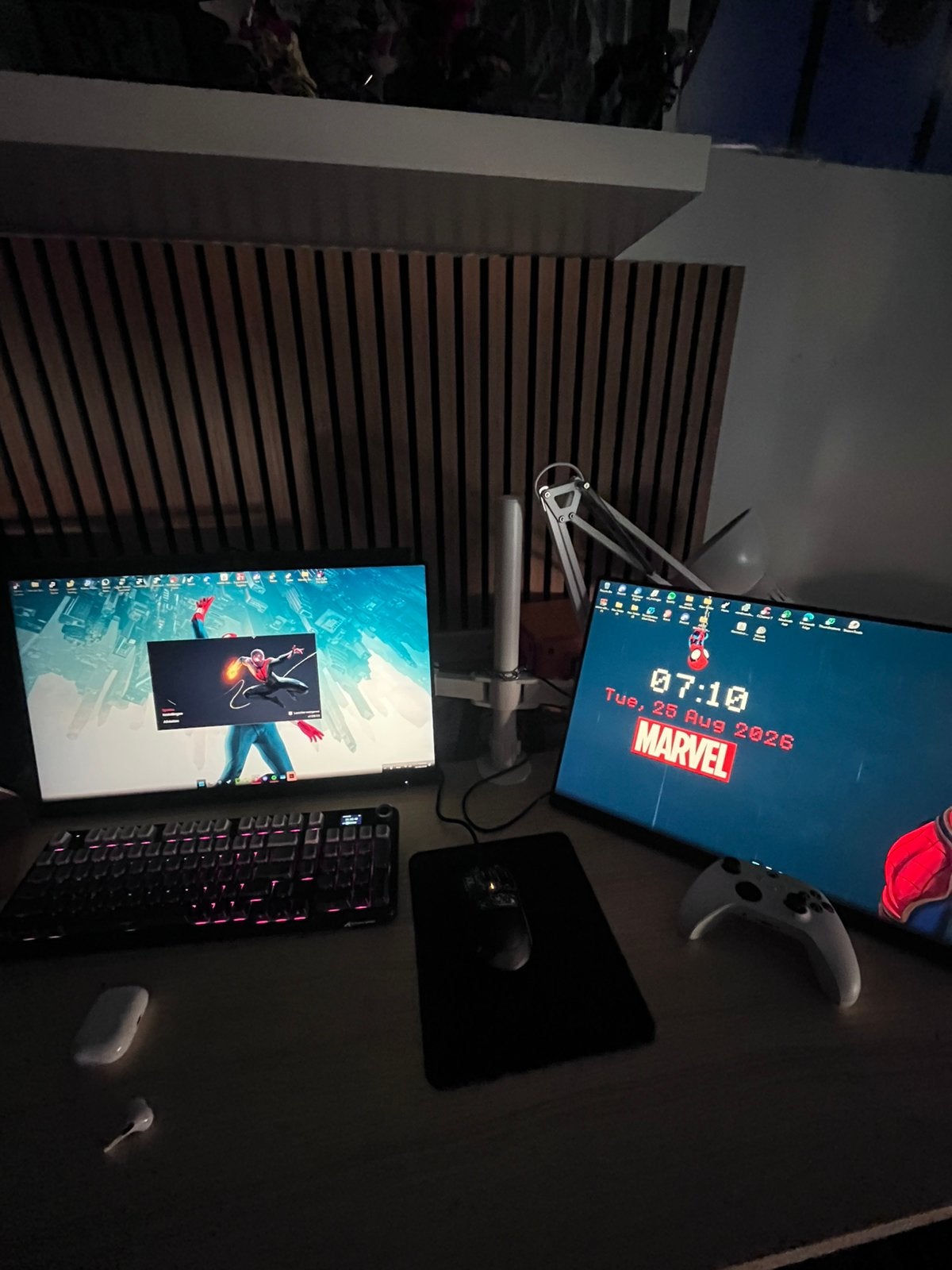 Dual monitor arm, Enlèvement ou Envoi, Comme neuf