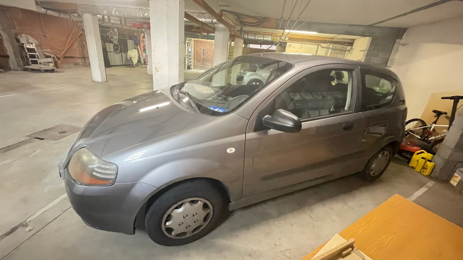 Te koop 1200€, Auto's, Voorwielaandrijving, Stof, 500 g/km, Kalos