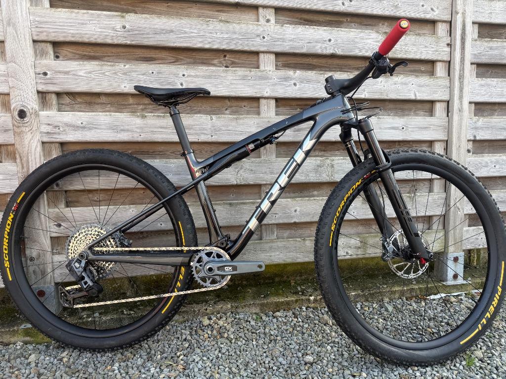 Trek supercaliber SLR 9.8 GX AXS T-TYPE Gen 2, VTT tout suspendu, Enlèvement, Comme neuf, Trek