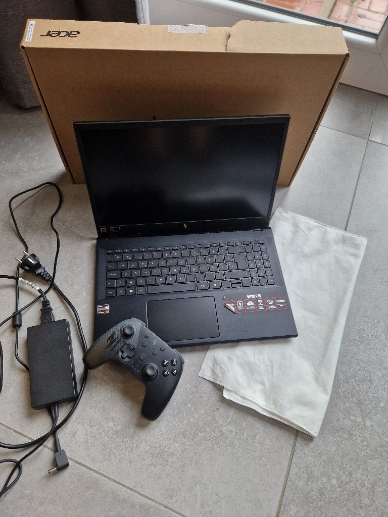 Nitro v15-gamelaptop, Computers en Software, Windows Laptops, Ophalen, 15 inch, Zo goed als nieuw, AMD Ryzen 7 6800H (8 coeurs, jusqu'à 4.7 GHz)
