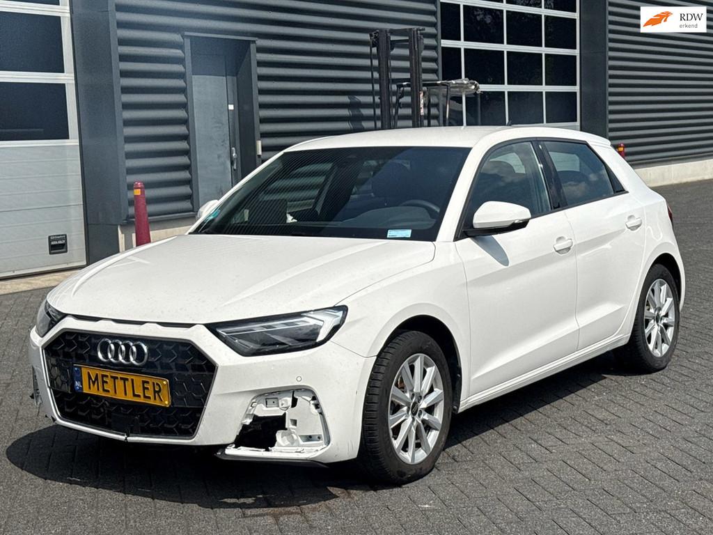 Audi A1 SPORTBACK 30 TFSI Pro S-Line, Camera, Navigatie, PDC, Auto's, Euro 6, 116 pk, Leder en Stof, Wit