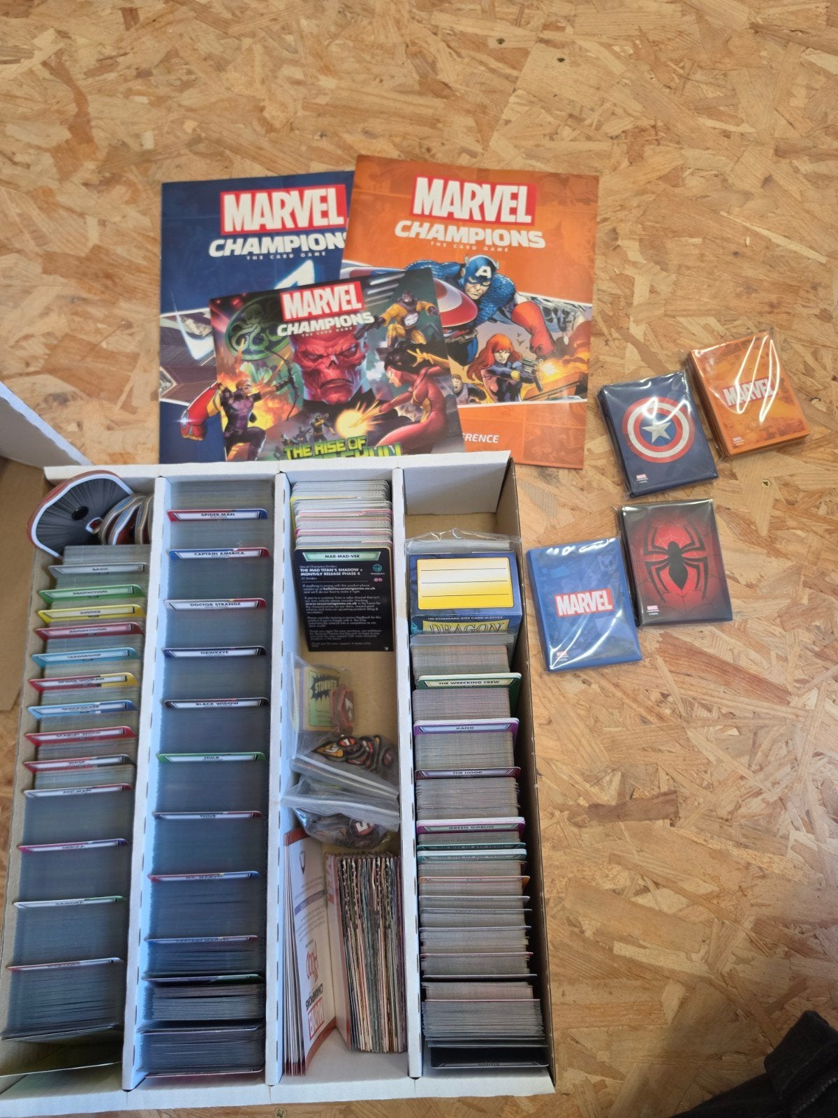 Marvel Champions collectie met uitbreidingen en sleeves, Ophalen