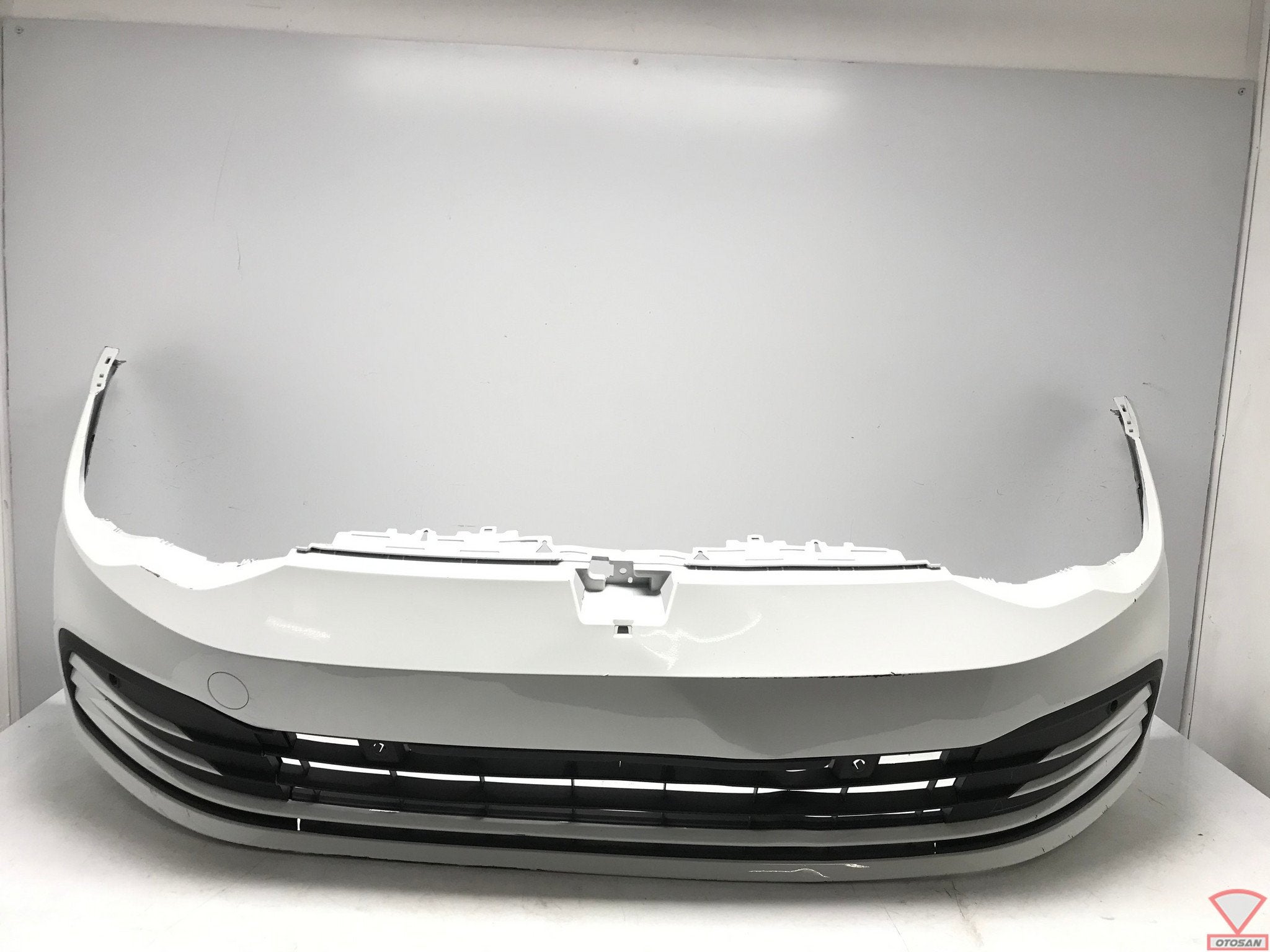 VW Golf 8 2020+ Voorbumper 4xPDC Bumper Origineel!, Gebruikt, Volkswagen AG, Vw@volkswagen.de, Bumper