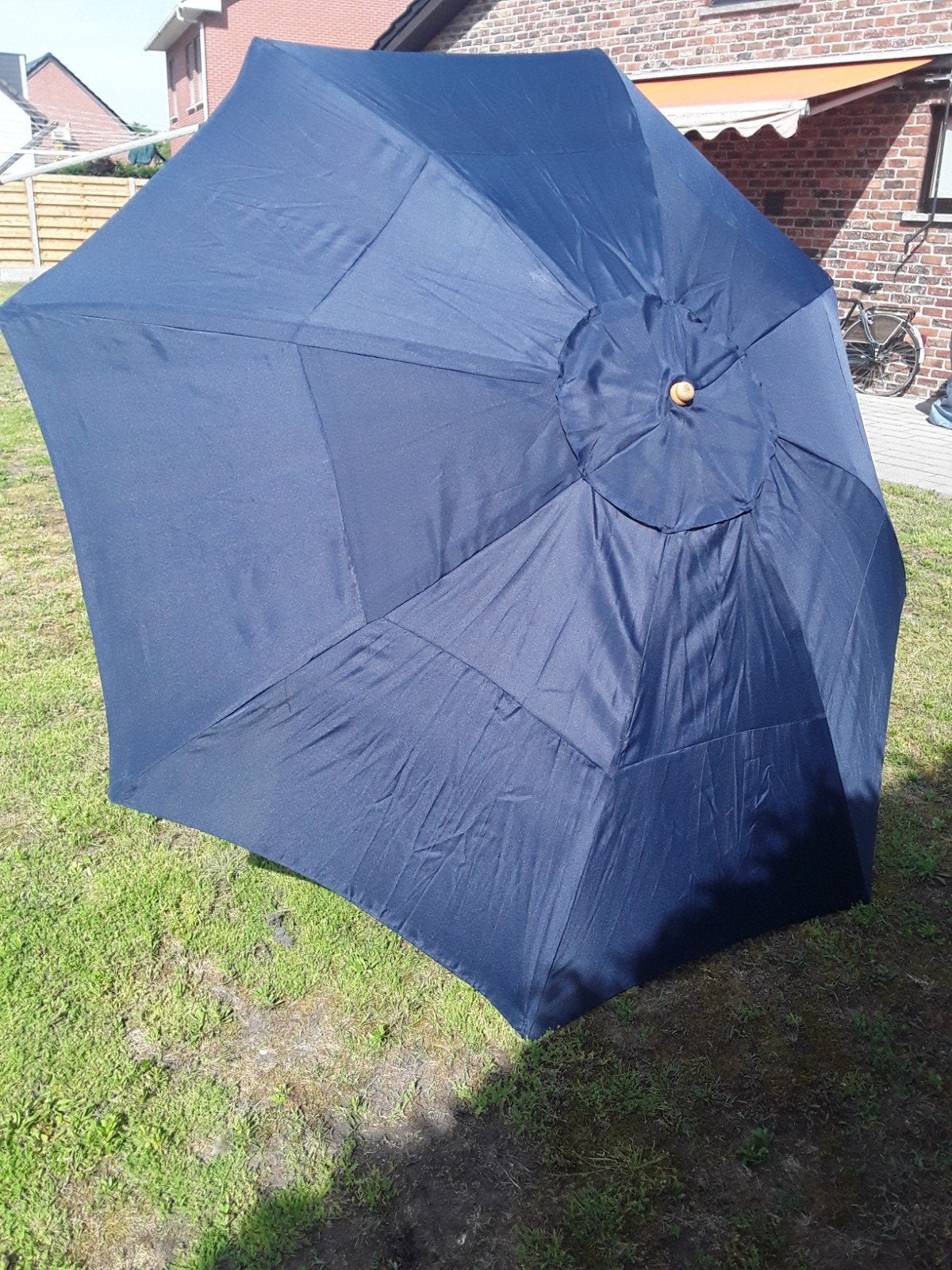 Zonne paraplu, Handtassen en Accessoires, Paraplu's, Ophalen