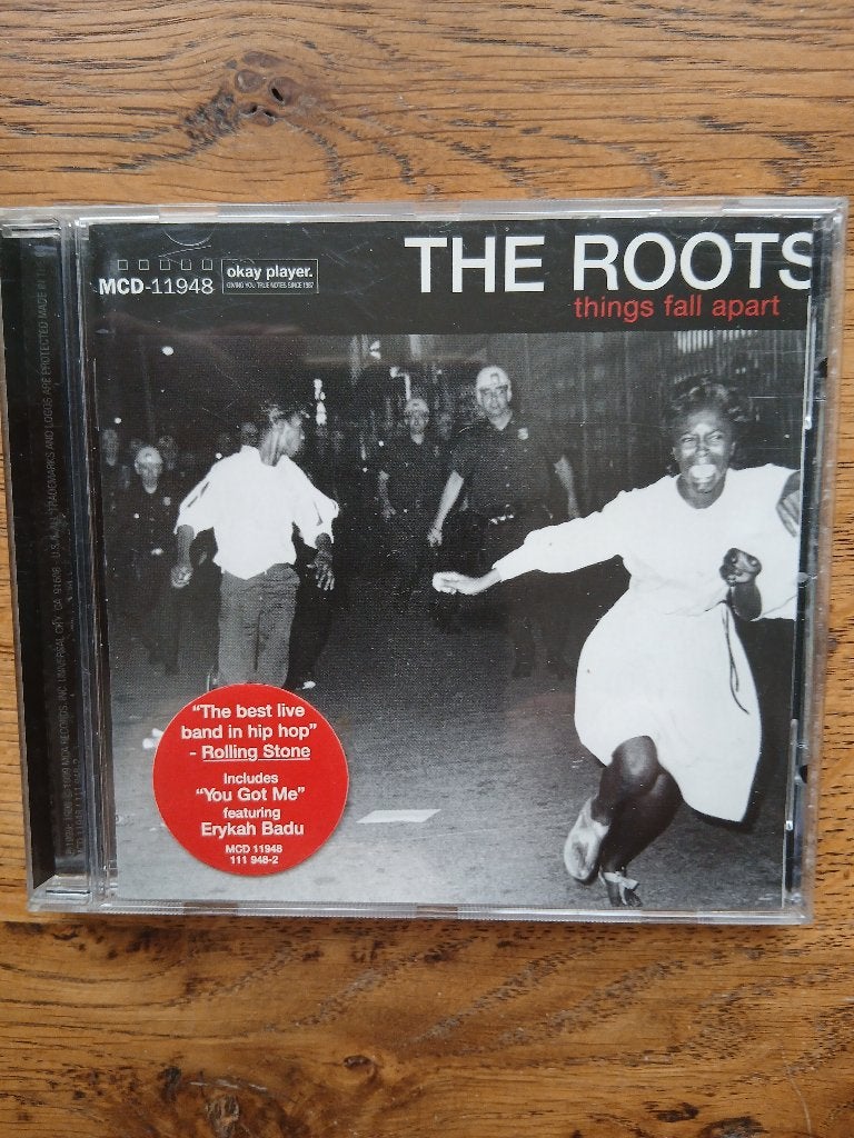CD The Roots : Things Fall Apart, Enlèvement