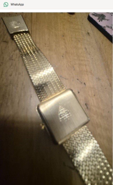 montre vintage en or Omega, Bijoux, Sacs & Beauté, Montres | Anciennes | Antiquités, Enlèvement, Omega, Avec bracelet