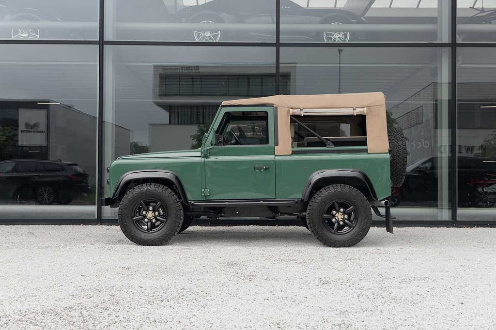 Land Rover Defender 90 200Tdi Cabrio - FULL nuts & bolt rest, foto 8