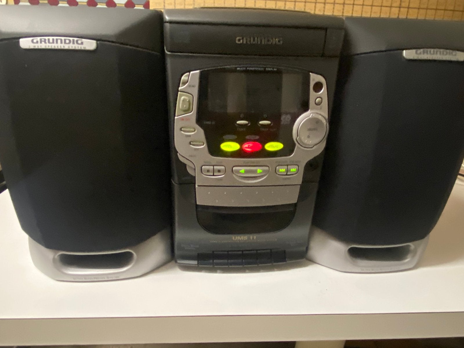 Radio cd en casette, Audio, Tv en Foto, Luidsprekerboxen, Ophalen, Zo goed als nieuw