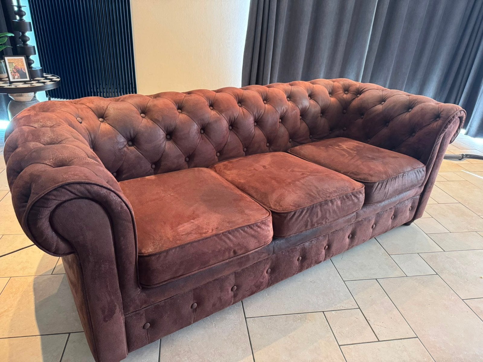 zeer mooie zetel,sofa chesterfield look, Ophalen