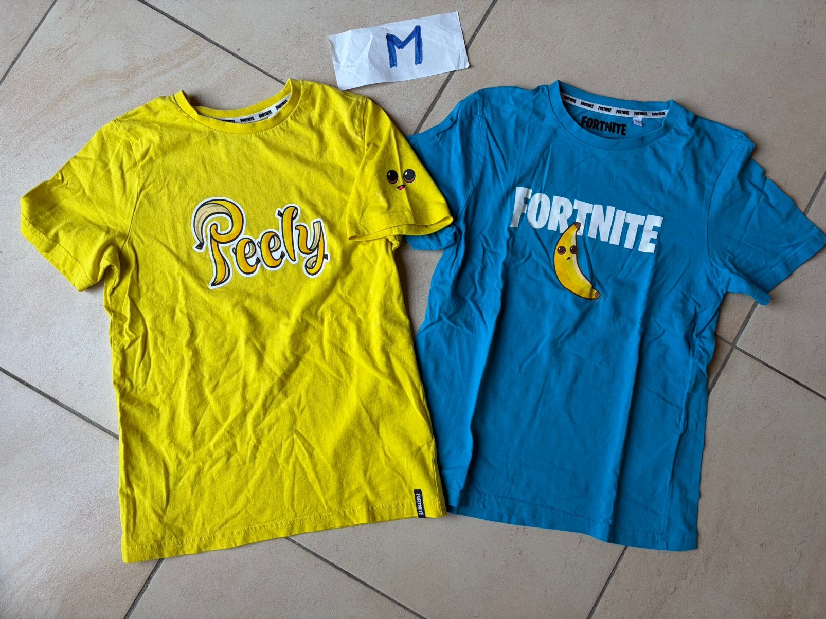 2 Fortnite T-Shirts kleine M, Ophalen, Zo goed als nieuw, Maat 48/50 (M)