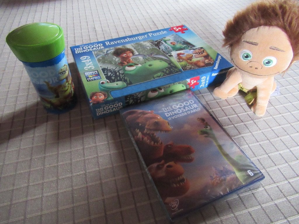 Pakket The Good Dinosaur, Kinderen en Baby's, Ophalen, Gebruikt