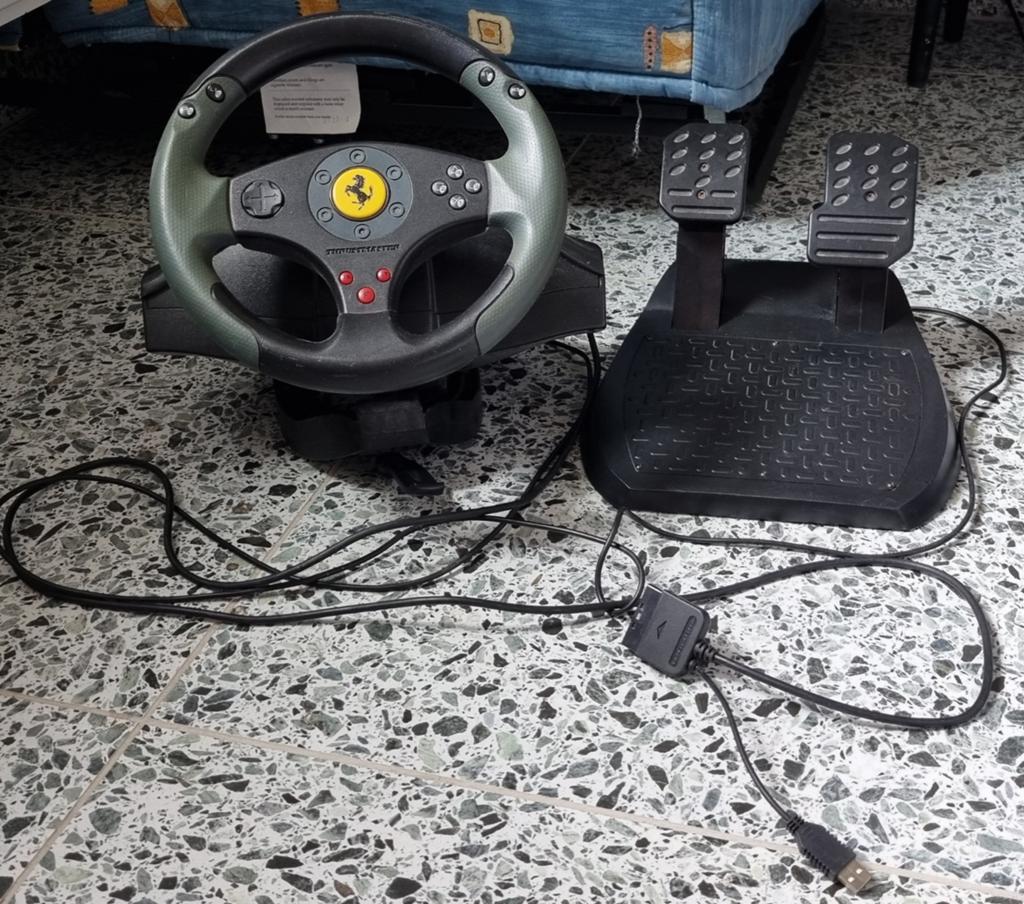 Thrustmaster Ferrari GT 2 in 1rumble, Ophalen