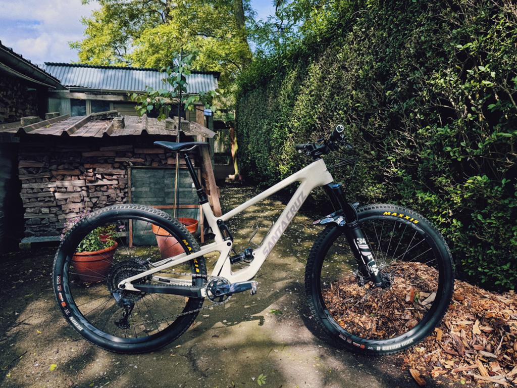 SantaCruz Tallboy C - Large, Vélos & Vélomoteurs, Vélos | VTT & Mountainbikes, Comme neuf, VTT tout suspendu, Frein à disque, Enlèvement