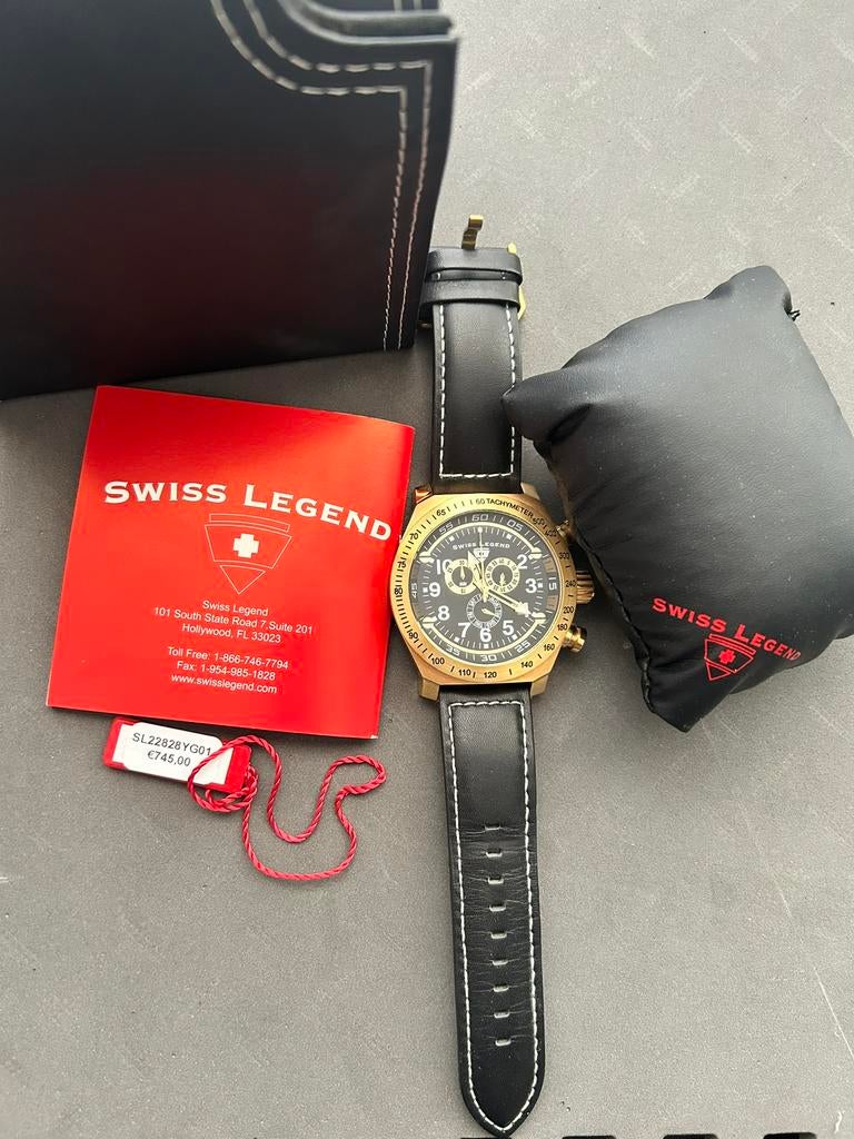 Montre  homme swiss legend, Bijoux, Sacs & Beauté, Enlèvement ou Envoi, Comme neuf
