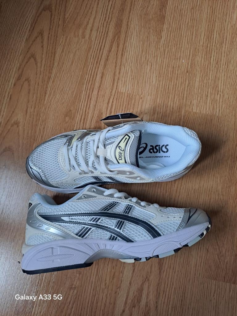 asics gel kayano white midnight, Enlèvement