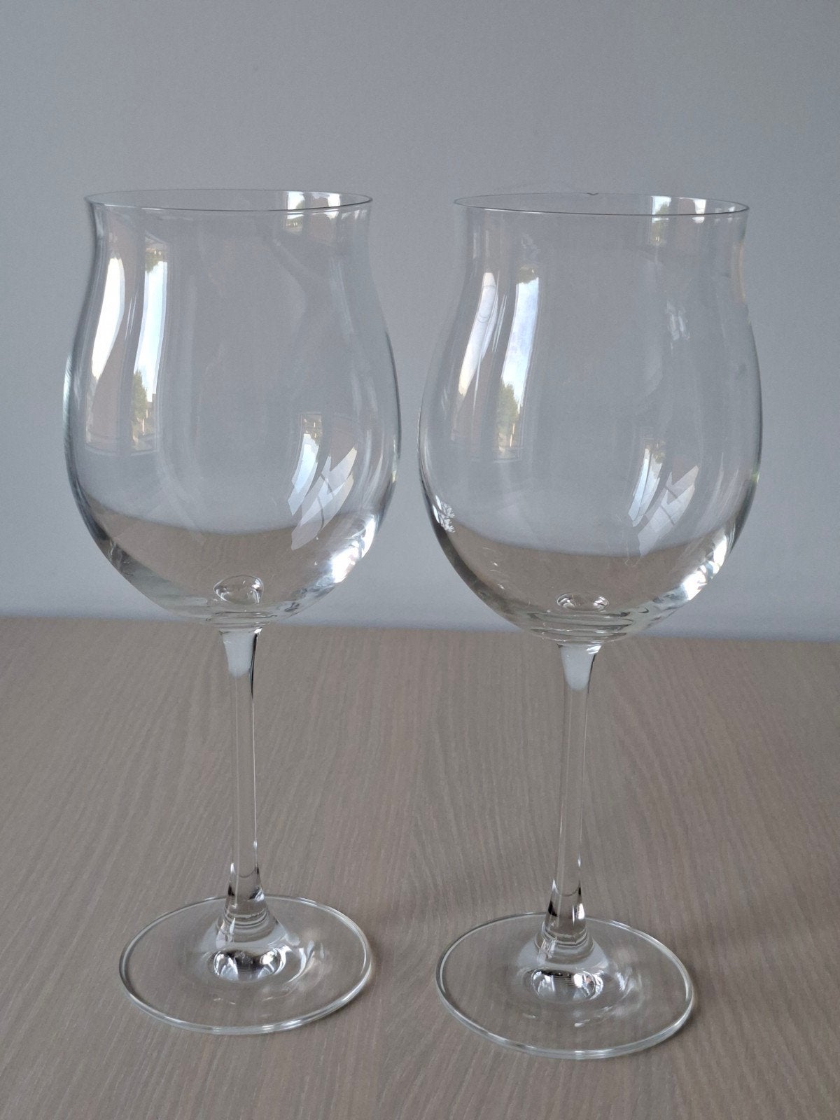 2 wijnglazen tulpenvorm, Ophalen