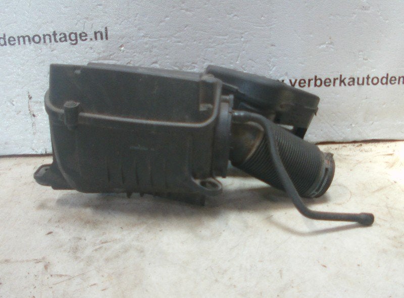 LUCHTFILTERHUIS Volkswagen Caddy III (2KA,2KH,2CA,2CH), Gebruikt, Volkswagen, Volkswagen AG, Kundenbetreuung@volkswagen.de