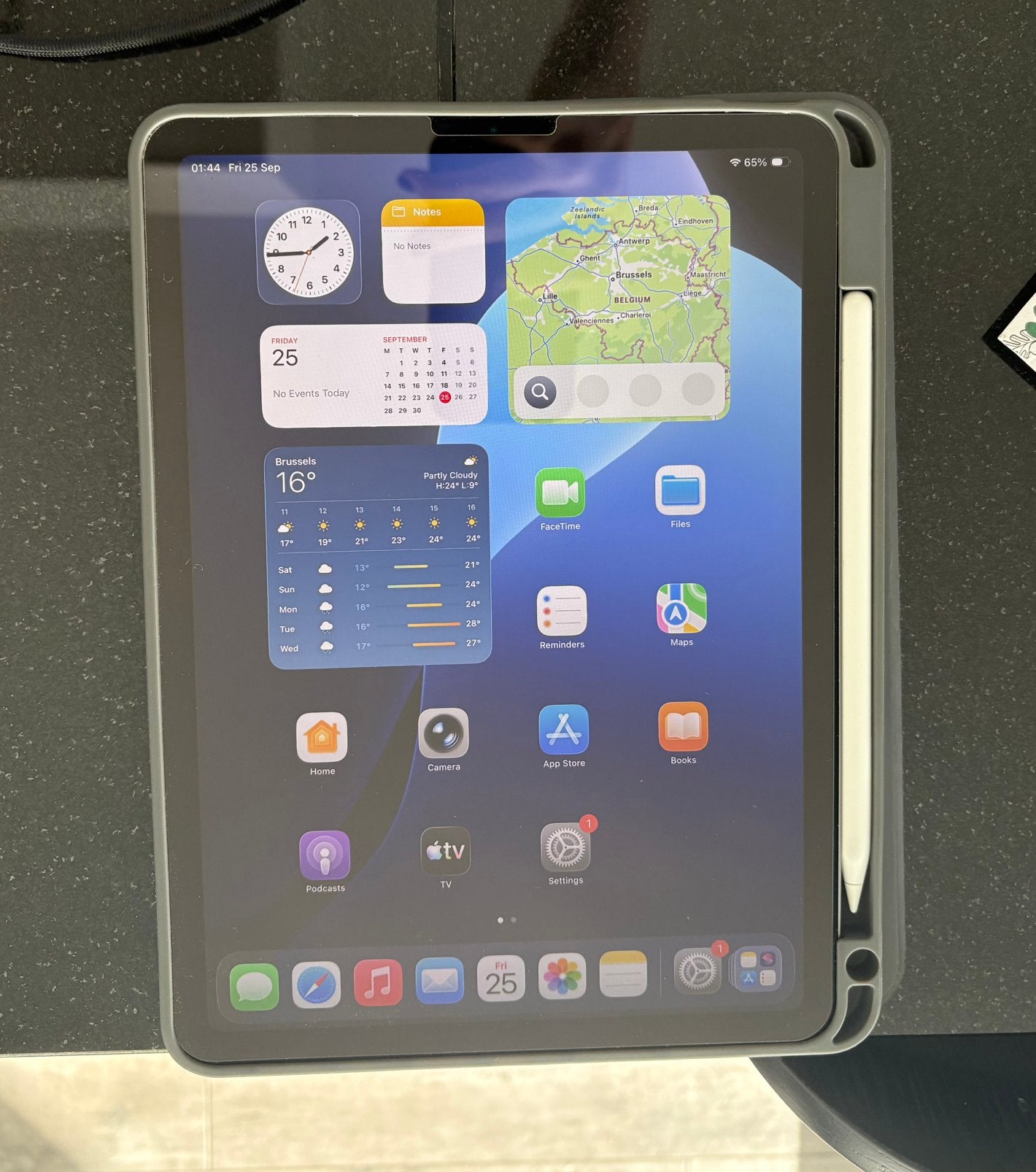 Ipad Air 4th Generation Wifi 64gb, Computers en Software, Apple iPad Air, 11 inch, Ophalen of Verzenden, Zo goed als nieuw