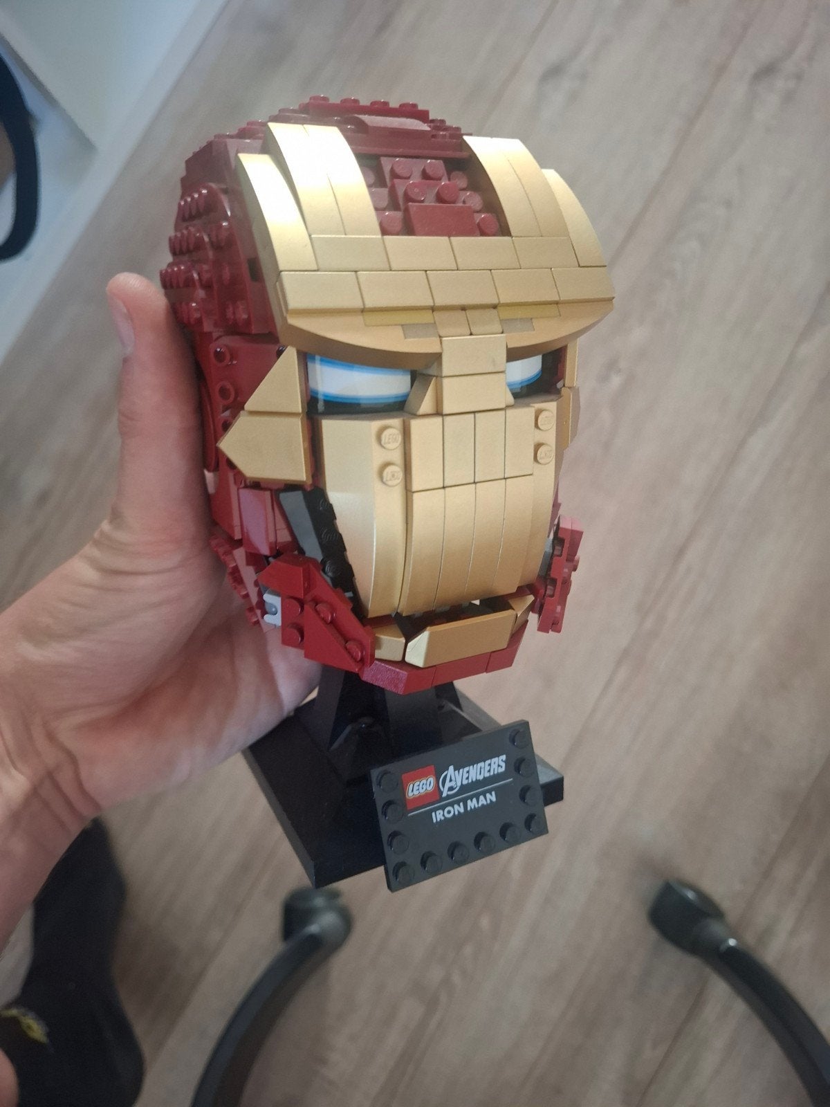 Lego Marvel "Iron man helm" 76165
Komt zonder boekje en zond, Ophalen of Verzenden, Zo goed als nieuw, Complete set, Lego