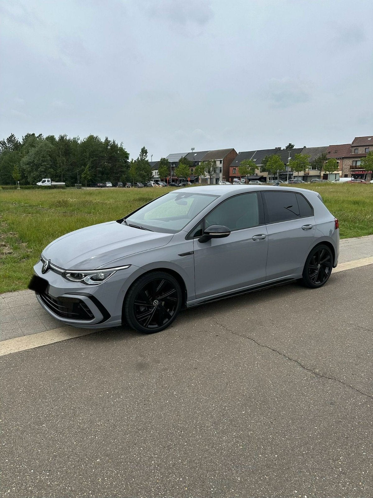 vw golf 8 r Line 150 pk automaat, Alcantara, Parkeersensor, Onderhoudsboekje, Voorwielaandrijving