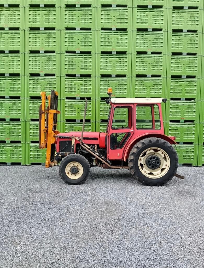 Tractor Zetor smalspoor, Ophalen