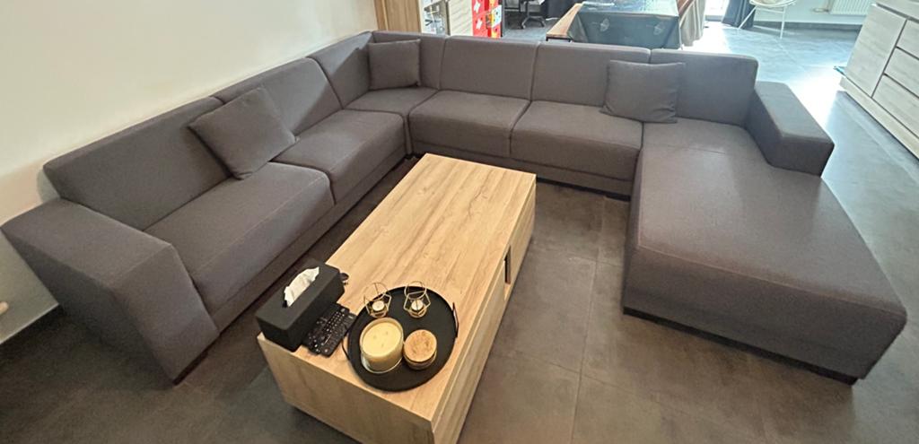 Salon te koop (U-zetel), Ophalen, Zo goed als nieuw