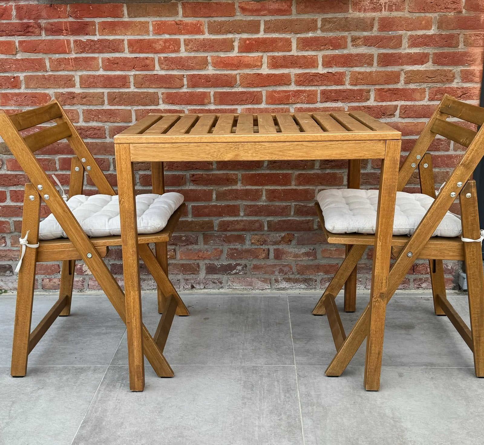 IKEA nämmarö set tafel + twee stoelen + twee zitkussens, Tuin en Terras, Ophalen, Gebruikt