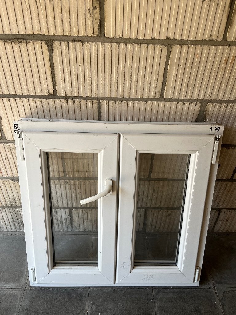 Pvc raam dubbele beglazing en draaikiep, Doe-het-zelf en Bouw, Ophalen, Gebruikt, Inclusief glas, 75 tot 150 cm