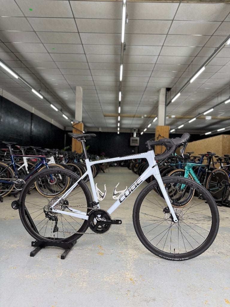Cube Attain Carbon Racefiets, Ophalen, Zo goed als nieuw