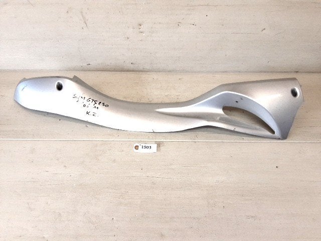 GTS250 2006 - 2011 Sym Kuipdeel Kuipdeel zijflank D1-55417, Motoren, Onderdelen | Overige
